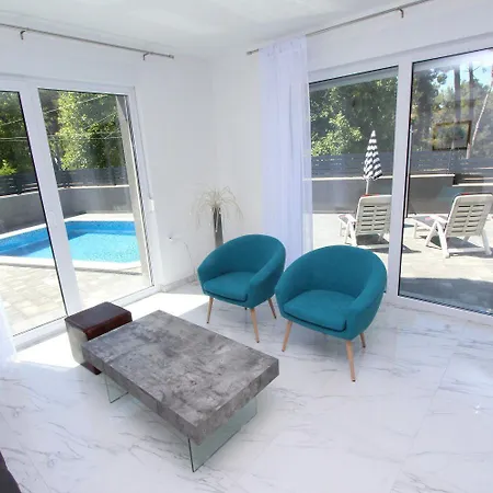 Holiday home Einzigartige Direkt In Mit Privatpool, Grillbereich, Privatparkplatz, Wifi *