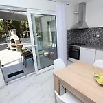 Einzigartige Direkt In Mit Privatpool, Grillbereich, Privatparkplatz, Wifi * Rovinj