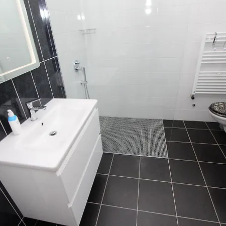Einzigartige Direkt In Mit Privatpool, Grillbereich, Privatparkplatz, Wifi Holiday home *